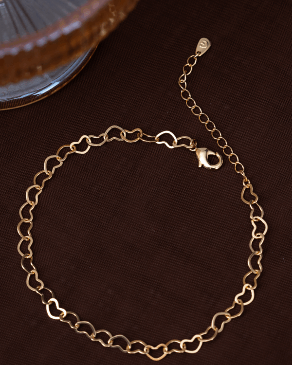 Tiny Heart Bracelet