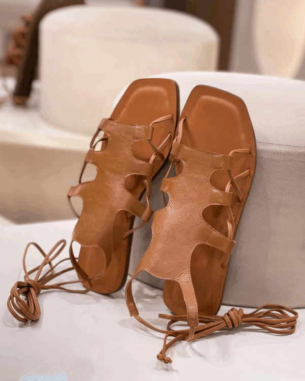 ARDEN FLAT- CARAMEL